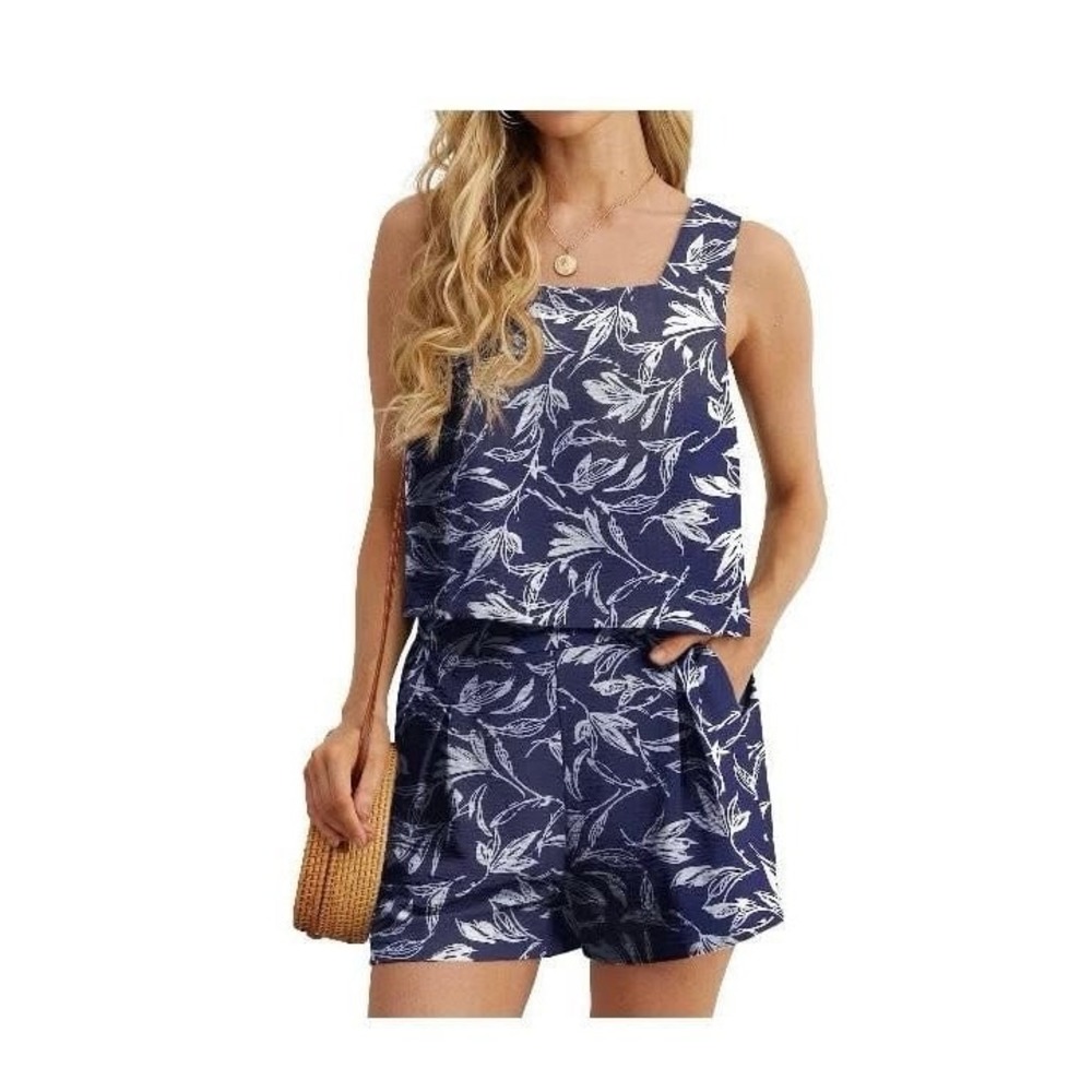 Women's 2‎ Piece Square Neck Sleeveless Shorts Casual Set Sz small floral
